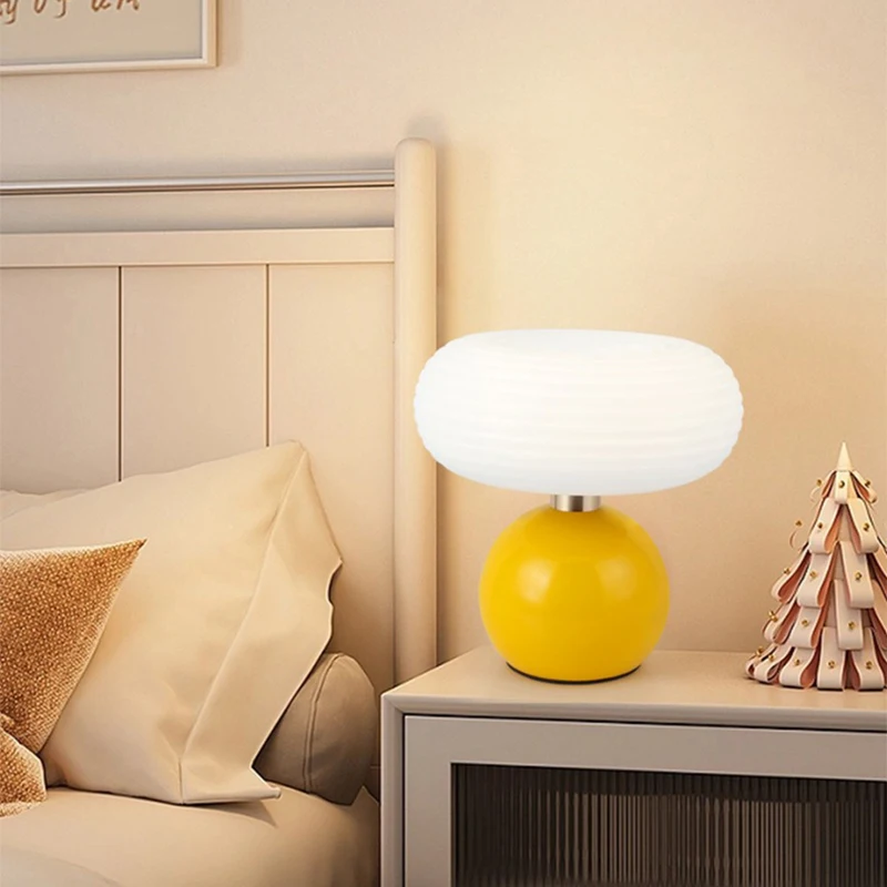 Mushroom Table Lamp - USB-ночник в виде гриба, настольная лампа