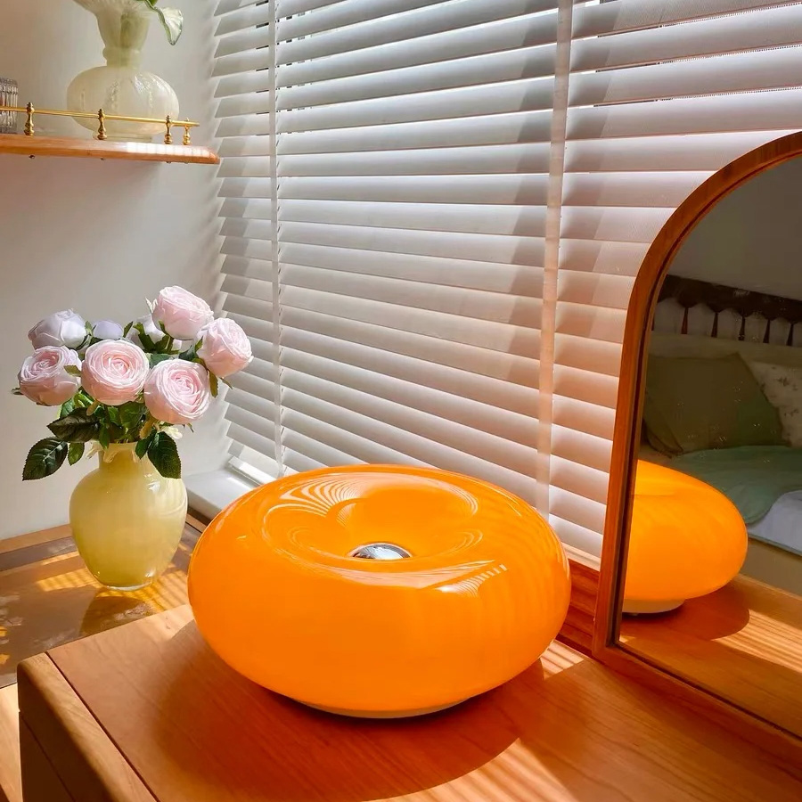 Настольная лампа Nordic Donut  – обзор и цена Mushroom Table Lamp